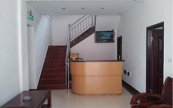 Wuhan Tianlun Holiday Hotel Zewnętrze zdjęcie