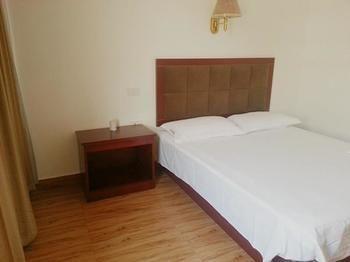 Wuhan Tianlun Holiday Hotel Zewnętrze zdjęcie