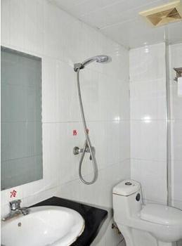 Wuhan Tianlun Holiday Hotel Zewnętrze zdjęcie